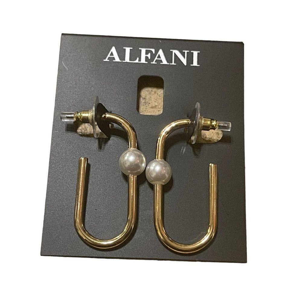 NWT Alfani Gold-Tone & Imitation Pearl Open Oval Hoop Earrings, Gold tone - Picture 3 of 4